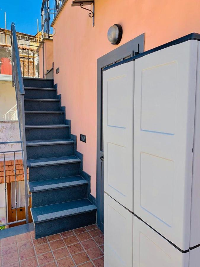 Starview Apartment - Comfy Apt By The Center Vico Equense Exterior photo